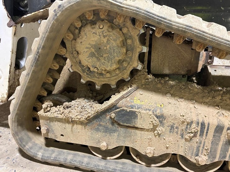 2021-bobcat-t66-image-14