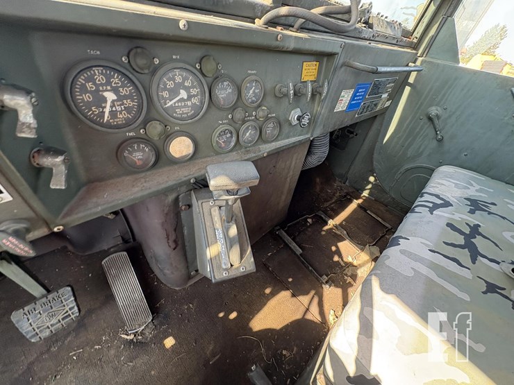 1983-am-general-m923-image-18