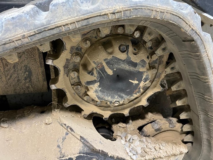 2023-bobcat-t66-image-14