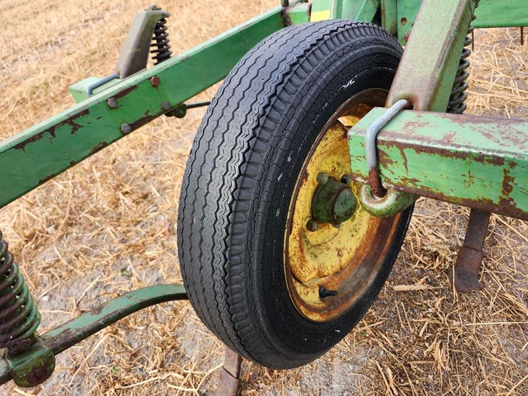 john-deere-110-image-10