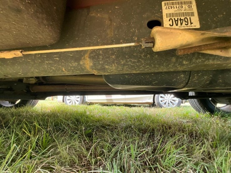 2012-dodge-ram-1500-image-34