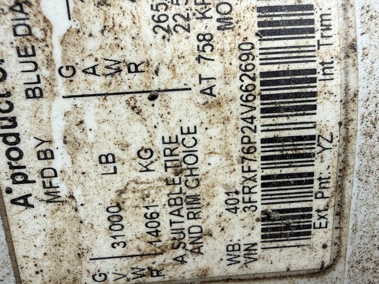 2004-ford-f750-image-23