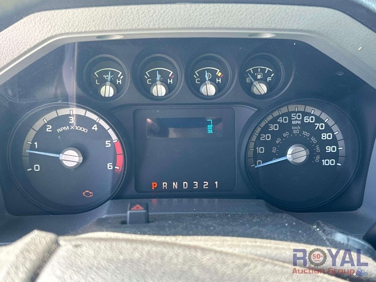 2016-ford-f550-image-15