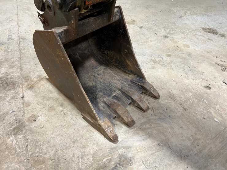 kubota-kx033-4-image-11