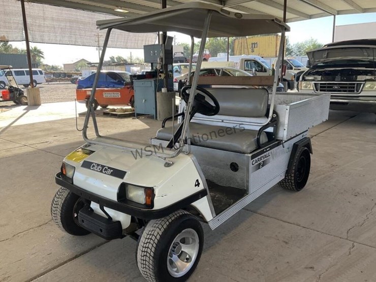 club-car-carryall-2-utility-cart-image-4