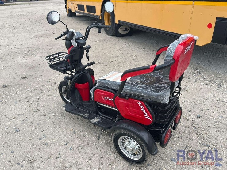 2025-spirit-electric-scooter-image-4