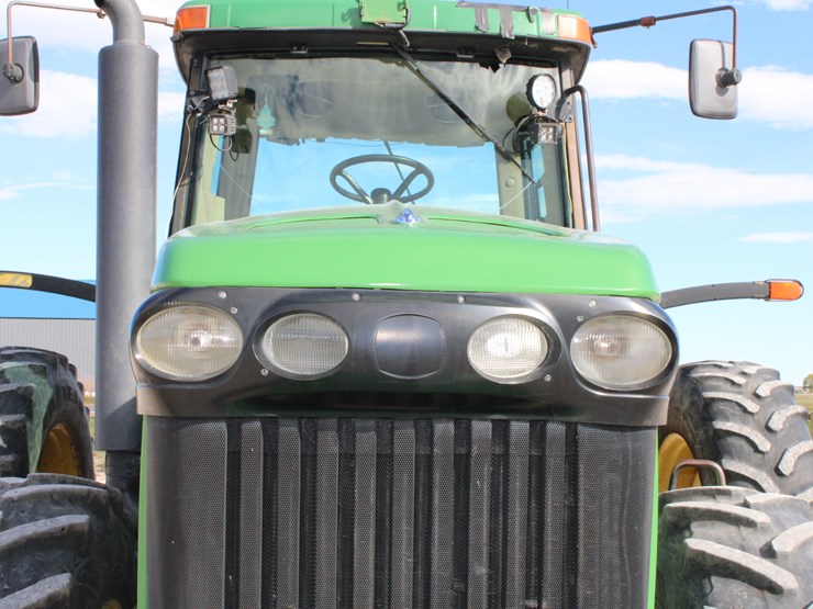 john-deere-8320-image-49