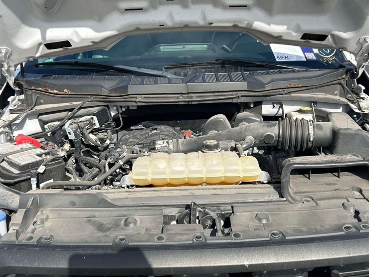 2021-ford-f150-image-7