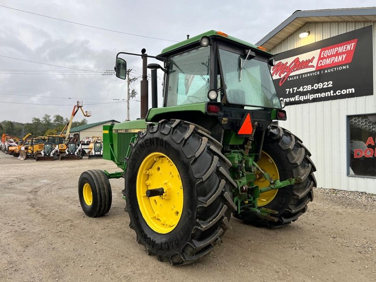 john-deere-4440-image-3