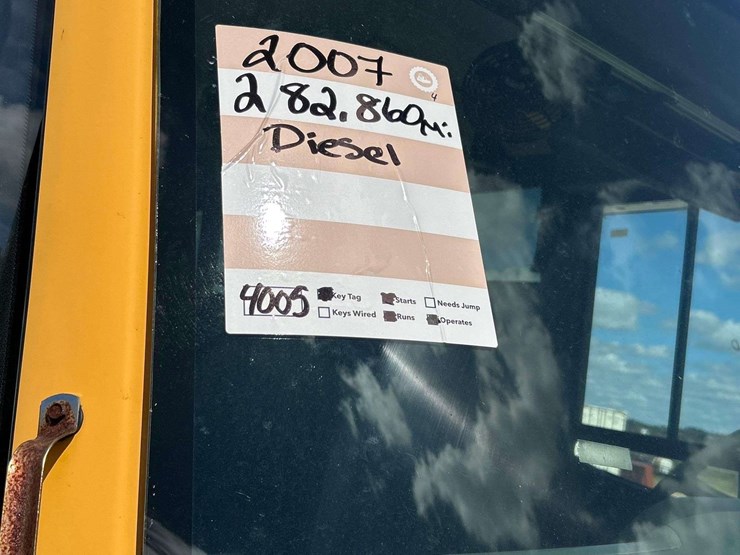 2007-freightliner-b2-image-36