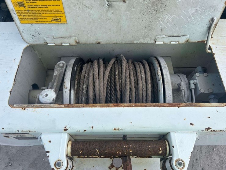 2016-freightliner-m2-106-altec-am50-50ft-bucket-truck-image-53