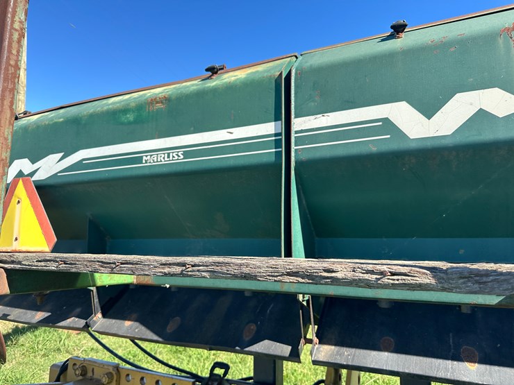 #32236-•-nammoc-levee-squeeze-w/marliss-levee-seeder-image-21