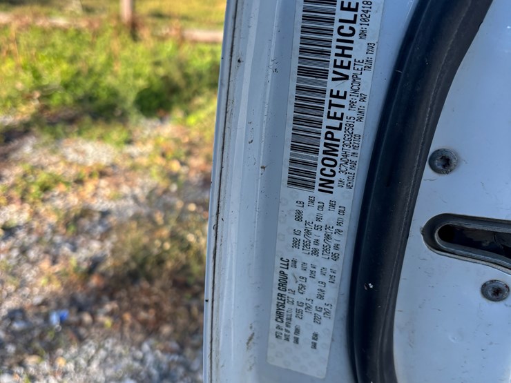 2012-dodge-ram-2500-image-8