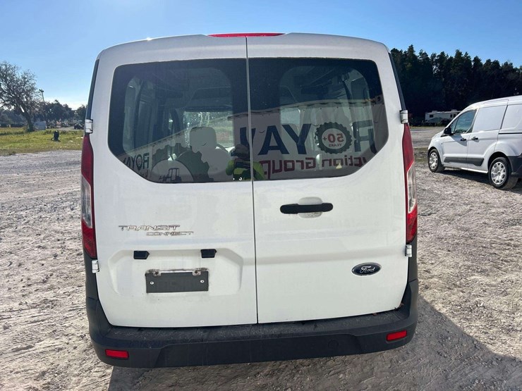 2017-ford-transit-connect-image-23