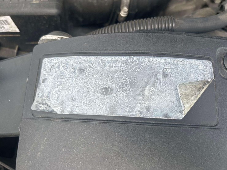 2003-chevrolet-silverado-3500-image-10