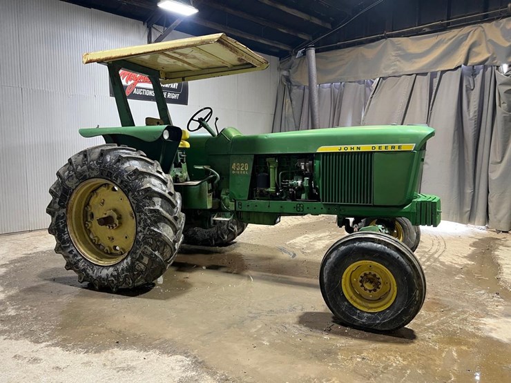 john-deere-4320-image-6