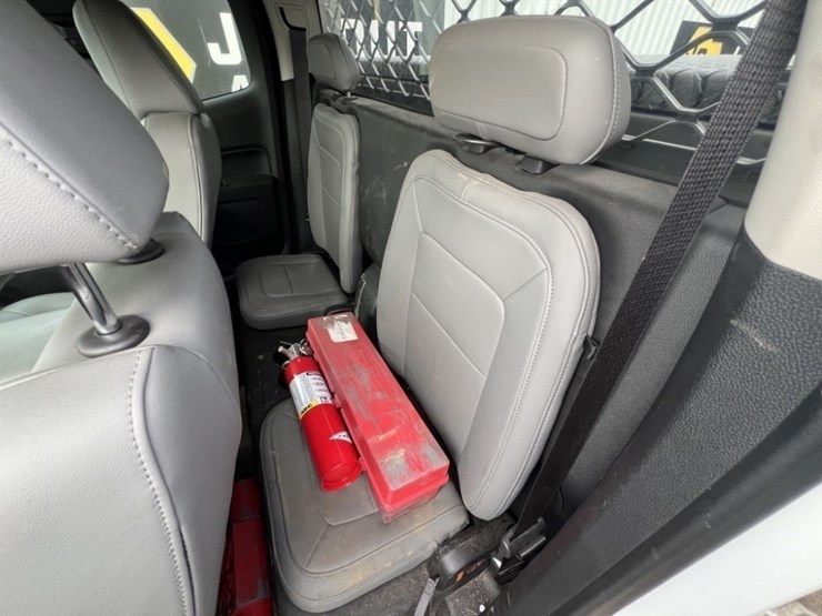 2015-chevrolet-colorado-image-20