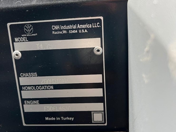 2017-new-holland-t4.75-image-38