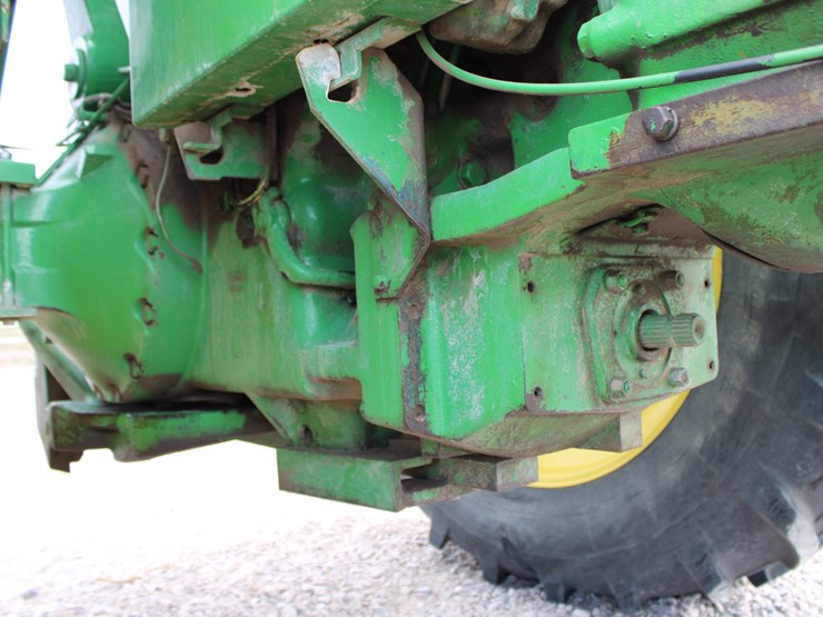 john-deere-4520-image-60