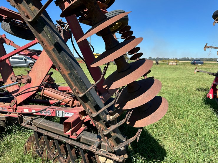 case-ih-496-image-16