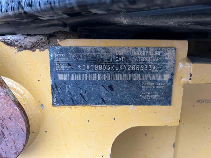 2020-caterpillar-d5k2-lgp-image-36