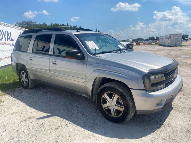 2005-chevrolet-trailblazer-image-2