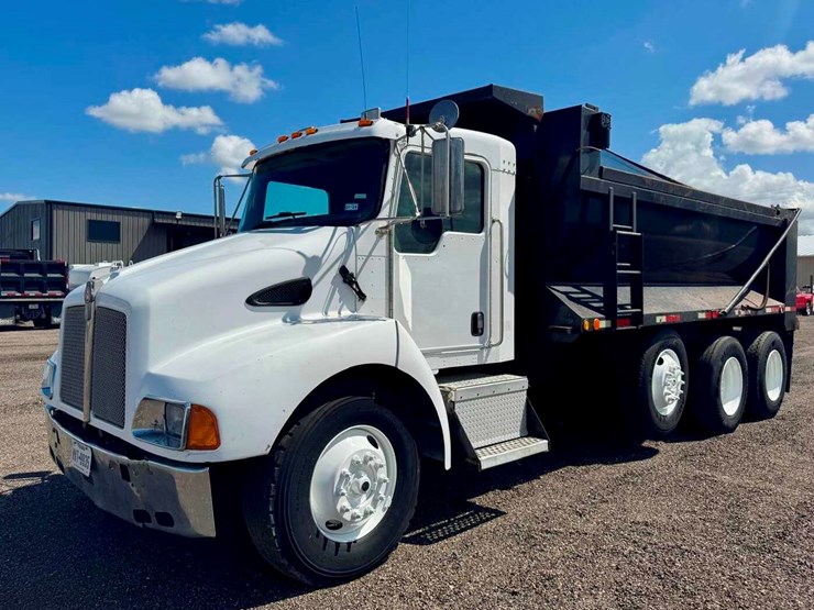 2007-kenworth-t300-image-1