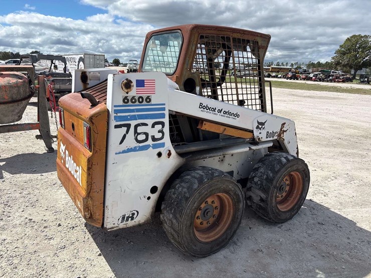 2002-bobcat-763-high-flow-compact-wheel-loader-skid-steer-image-3