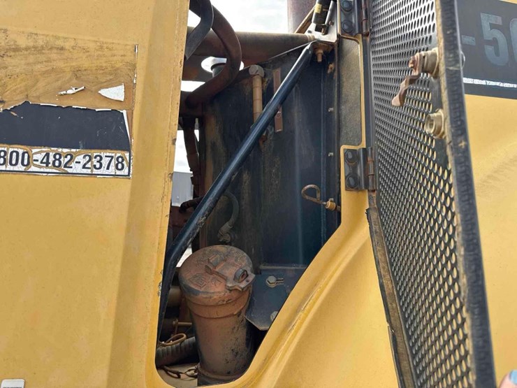 2001-caterpillar-cp-563d-image-13