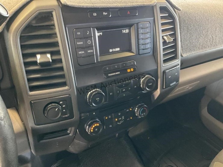 2017-ford-f350-image-18