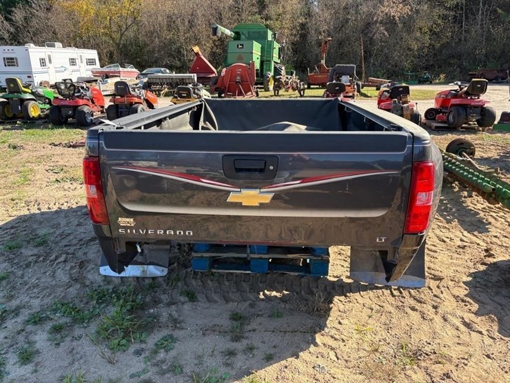 chevrolet-silverado-image-2