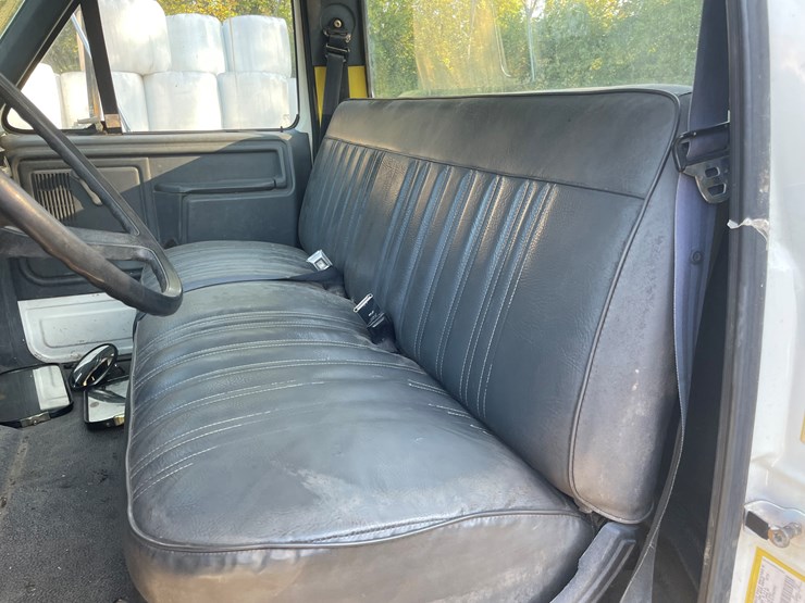 #1017-•-1993-ford-strait-truck,-(has-wi-title)-image-29