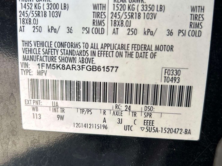 2015-ford-explorer-image-5