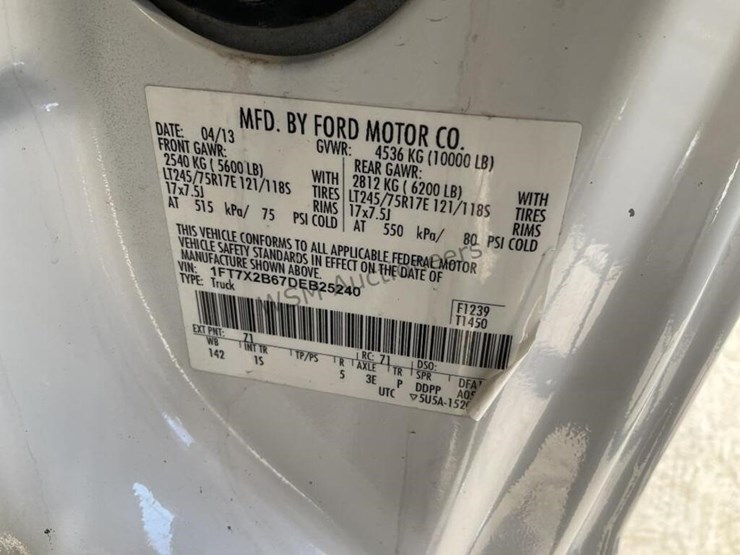 2013-ford-f250-image-15