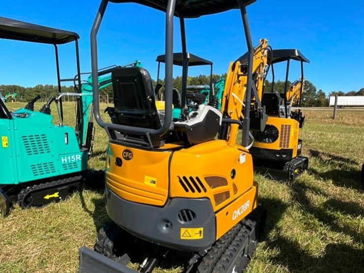 unused-cfg-qk20r-mini-excavator-image-6