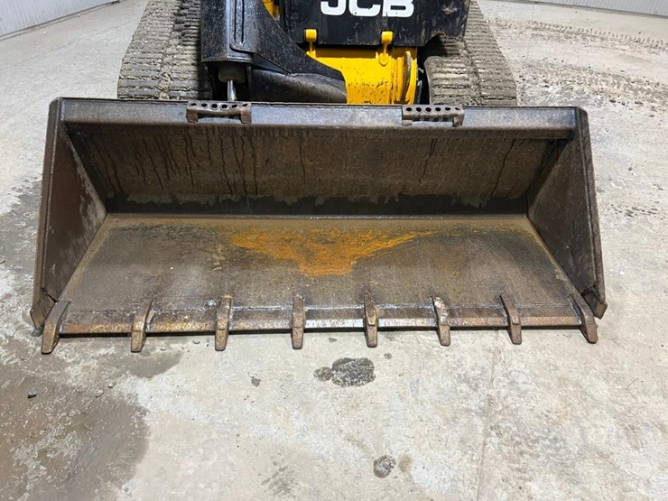 jcb-3ts-8t-image-9