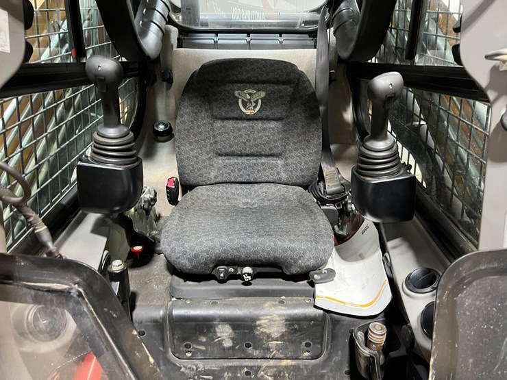 2021-case-tv620b-image-24