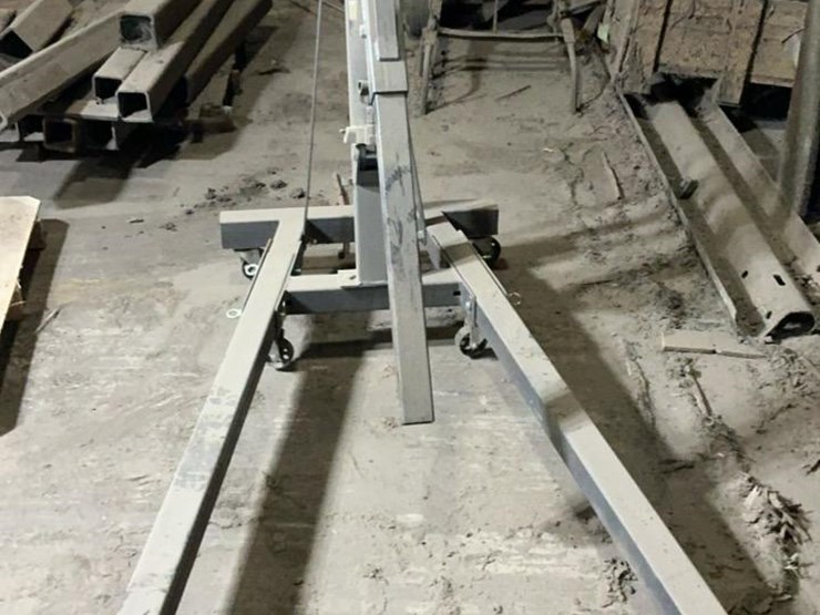 #170-•-pittsburgh-heavy-duty-2-ton-folding-engine-crane-image-3