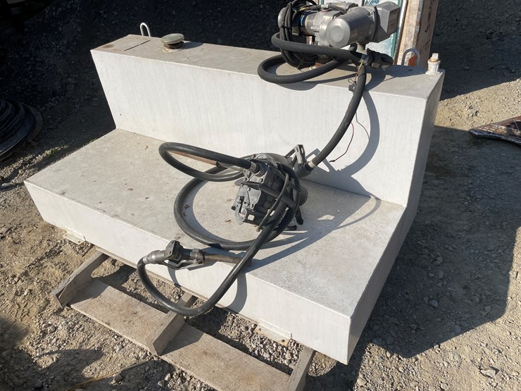 #1032-•-l-shaped-fuel-tank-image-8