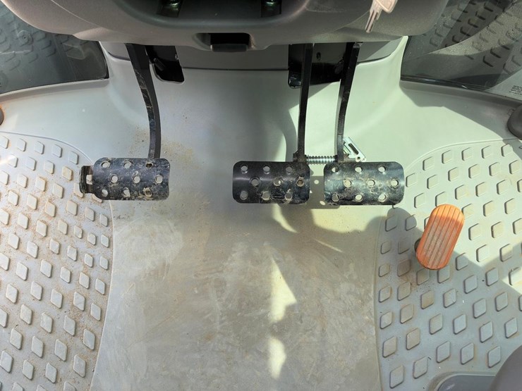 2022-deutz-fahr-5110g-image-27