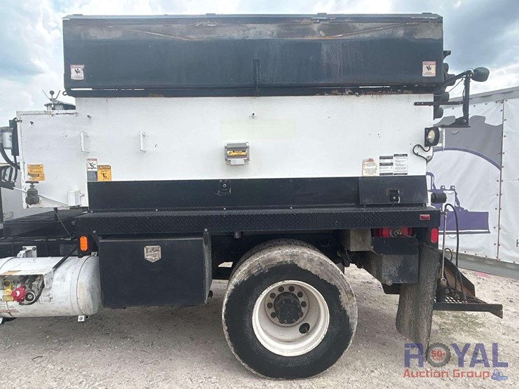 2012-freightliner-m2-106-asphalt-pothole-patcher-truck-image-20
