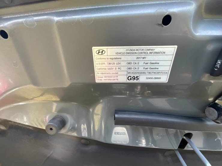 2017-hyundai-tuscon-(at,-1.6l,-miles-read-140074,-image-25