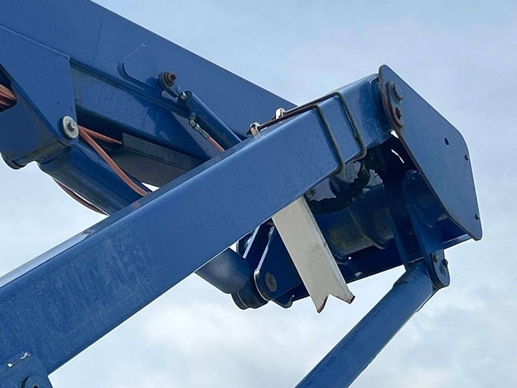 2015-ram-5500-versalift-sst-40ne-40ft-sign-bucket-truck-image-23