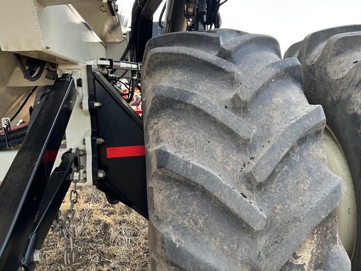 2008-bourgault-5710-59-image-42