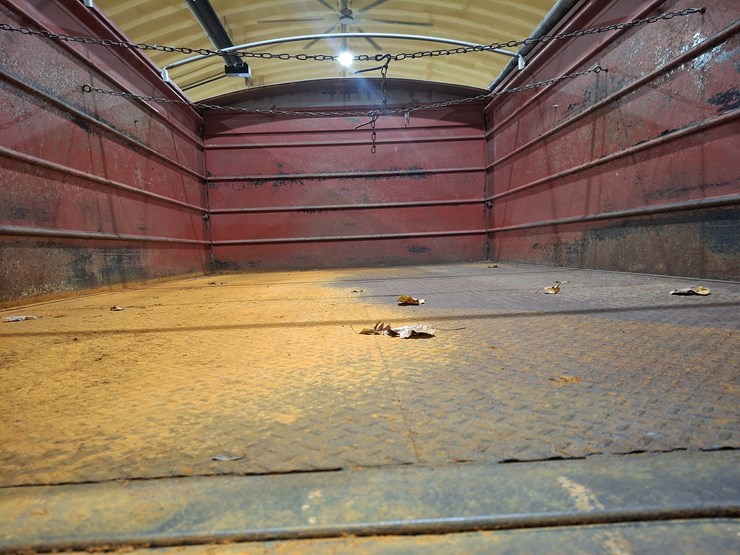 1991-ford-f700-image-9