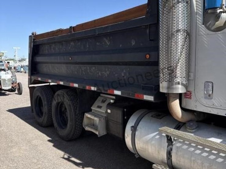 international-9400-image-5