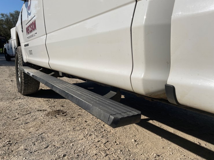 2017-ford-f250-xl-image-30