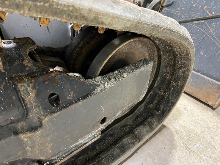 2023-bobcat-t86-image-21