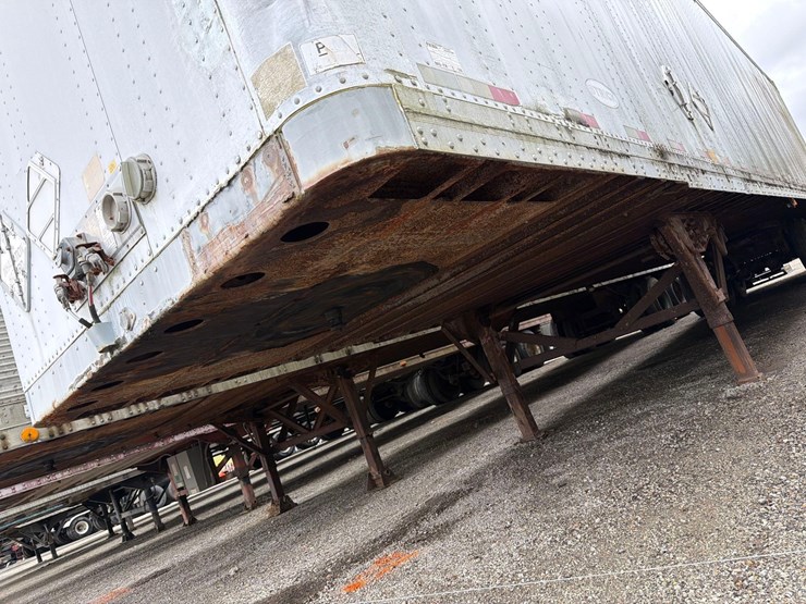 1998-strick-trailer-image-3