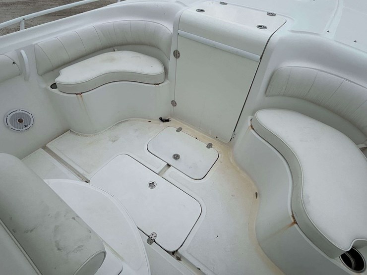 2014-glasstream-360-scx-twin-400r-mercury's-with-triple-axle-aluminum-trailer-image-19